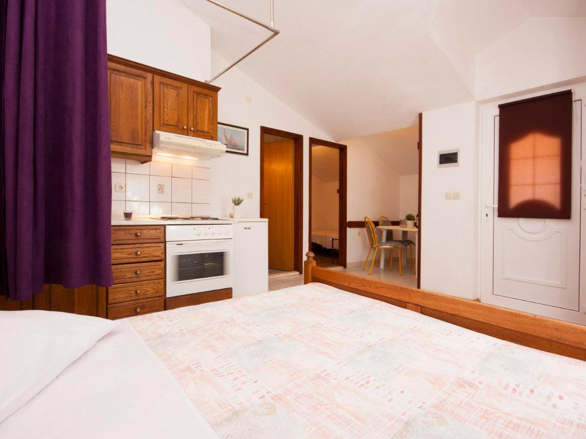 Apartments Skarpa 1601 Rogoznica  Kültér fotó