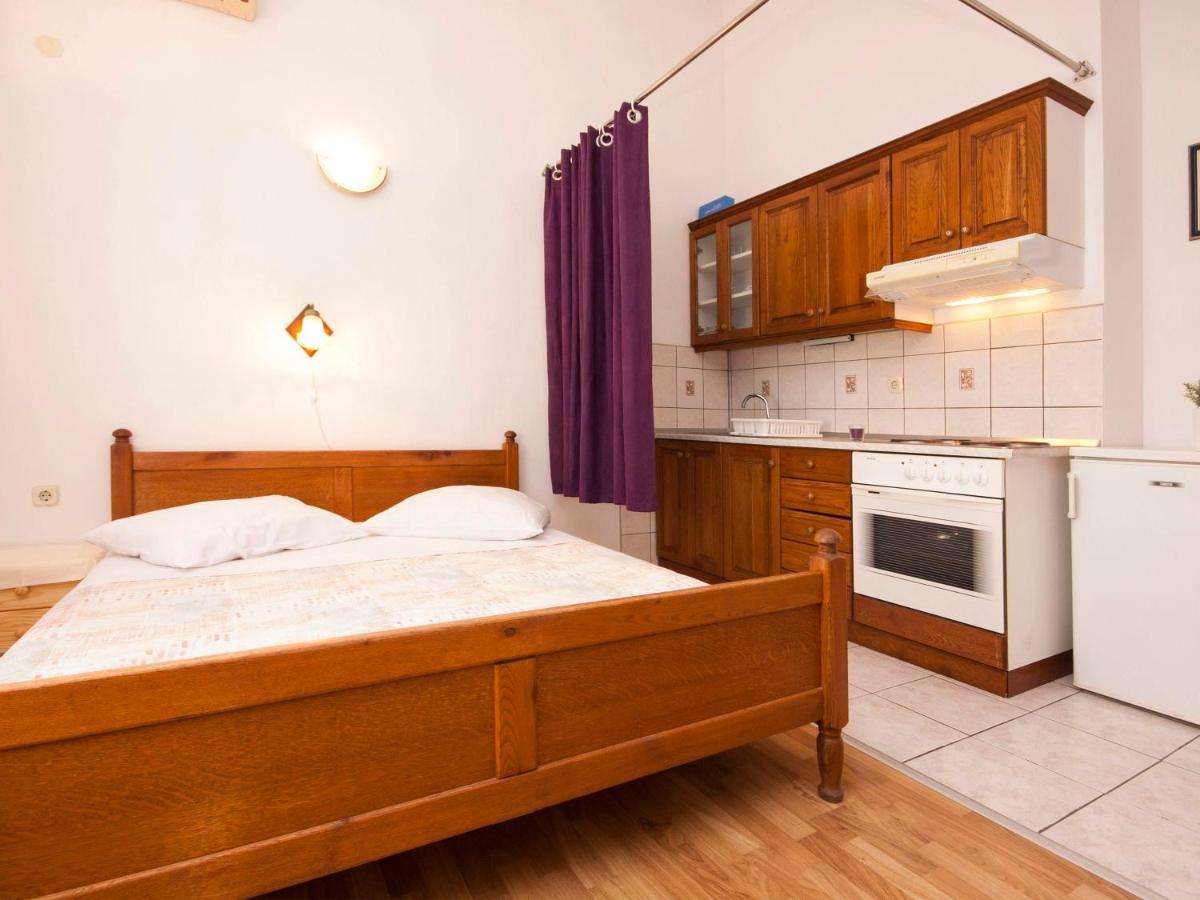 Apartments Skarpa 1601 Rogoznica  Kültér fotó