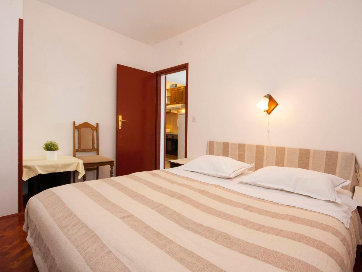 Apartments Skarpa 1601 Rogoznica  Kültér fotó